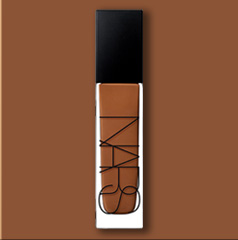 NATURAL RADIANT LONGWEAR FOUNDATION